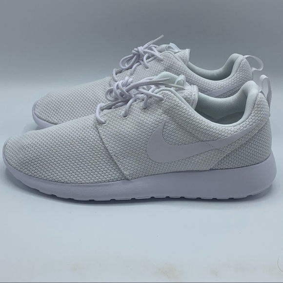 NEW Nike Roshe Run 511881-112 Running Shoes White - Picture 3 of 7